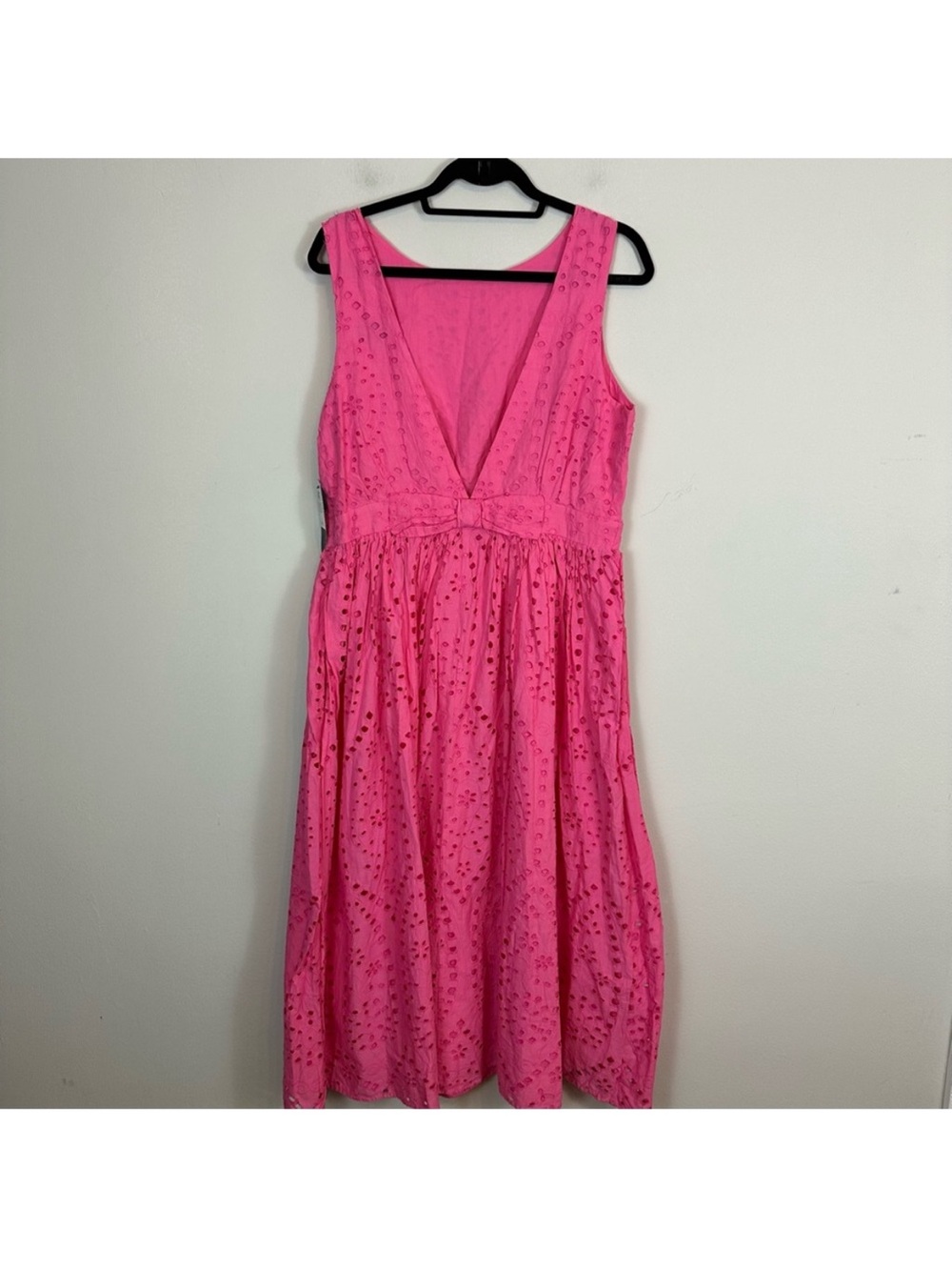 Sleeveless Pink Eyelet Midi Dress - Picture 7 of 9
